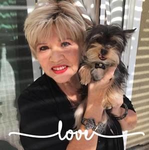 Meet your Posher, Lorraine